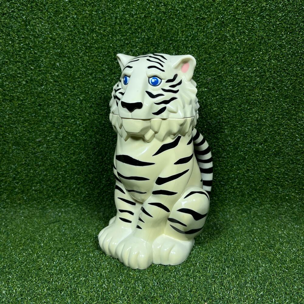 Vintage Ringling Brothers Circus White Tiger Mug Barnum Bailey Collectible Cup